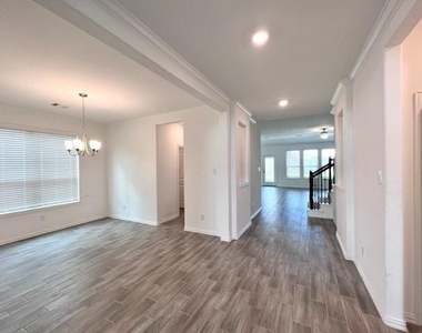 4826 Albany Ridge Lane - Photo Thumbnail 3
