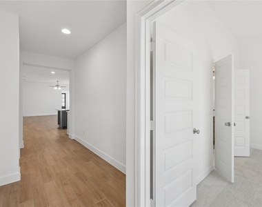 29934 Stony Forest Drive - Photo Thumbnail 18