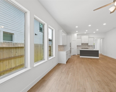 29934 Stony Forest Drive - Photo Thumbnail 5