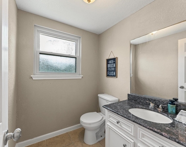 427 Whitecap Drive - Photo Thumbnail 15