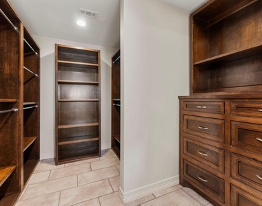 27 W Stony Bridge Court - Photo Thumbnail 15