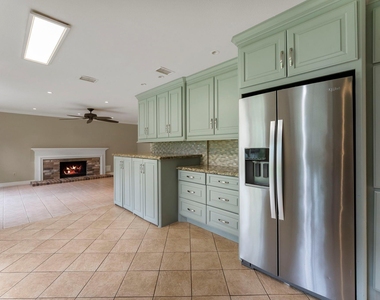27 W Stony Bridge Court - Photo Thumbnail 9