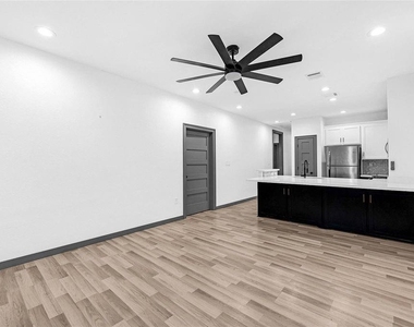 3625 Lydia Street - Photo Thumbnail 15