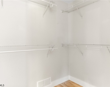 54 Liberty Lane - Photo Thumbnail 19