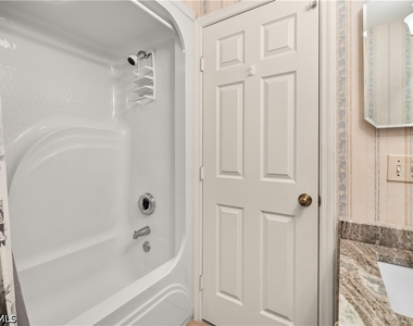 228 Belina Drive - Photo Thumbnail 11