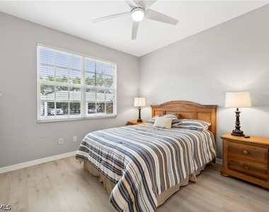 8355 Whisper Trace Way - Photo Thumbnail 8