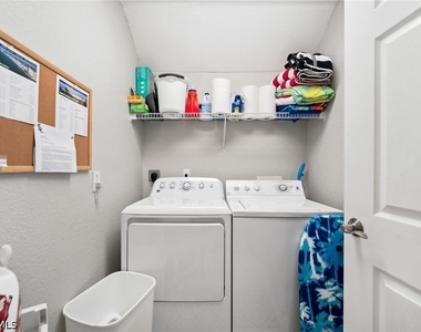 8355 Whisper Trace Way - Photo Thumbnail 12
