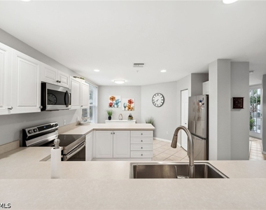 8355 Whisper Trace Way - Photo Thumbnail 4