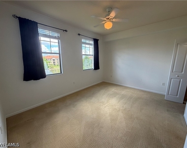 12970 Positano Circle - Photo Thumbnail 9