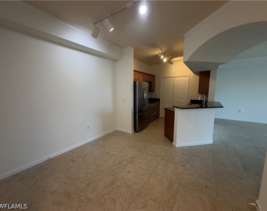 12970 Positano Circle - Photo Thumbnail 3