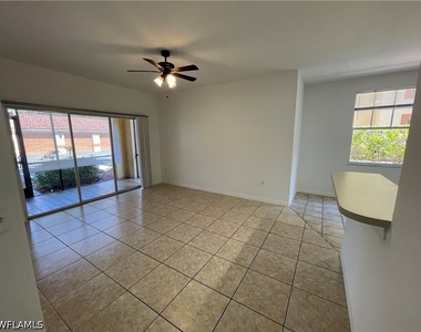7915 Preserve Circle - Photo Thumbnail 2