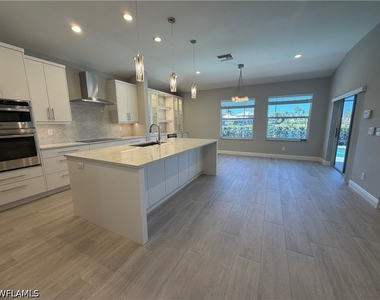 7080 Timberland Circle - Photo Thumbnail 9