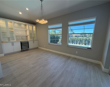 7080 Timberland Circle - Photo Thumbnail 18