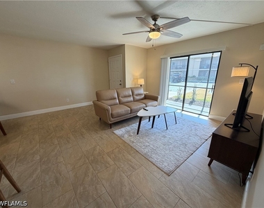 5327 Summerlin Road - Photo Thumbnail 3