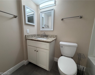 5315 Summerlin Road - Photo Thumbnail 14