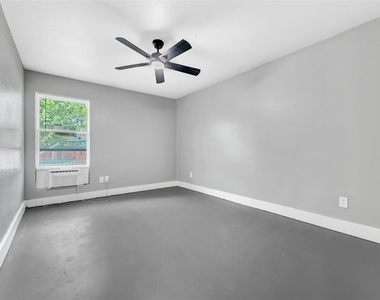 3802 Dabney Street - Photo Thumbnail 5