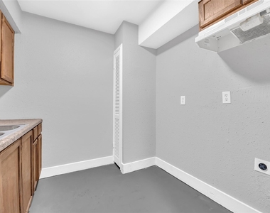 3802 Dabney Street - Photo Thumbnail 9