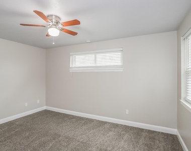 10819 Sagewind Drive - Photo Thumbnail 11
