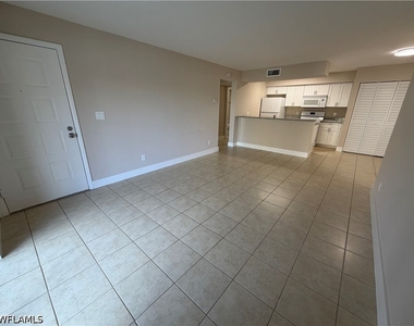 5317 Summerlin Road - Photo Thumbnail 2