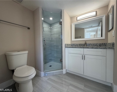 5317 Summerlin Road - Photo Thumbnail 12