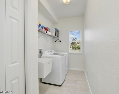 8845 Lely Island Circle - Photo Thumbnail 37