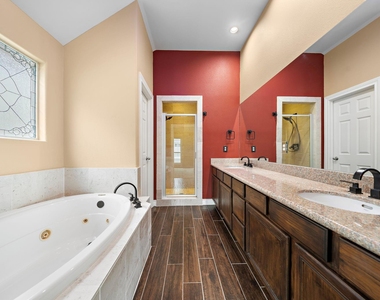 2927 Clinton Drive - Photo Thumbnail 16