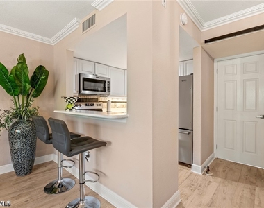 950 7th Avenue S - Photo Thumbnail 9