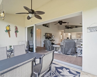 7842 Hawthorne Drive - Photo Thumbnail 29