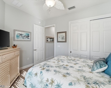 7842 Hawthorne Drive - Photo Thumbnail 24