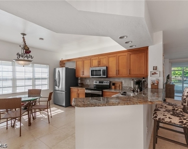 2516 Orchid Bay Drive - Photo Thumbnail 8