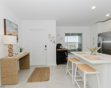 5433 Double Eagle Circle - Photo Thumbnail 10