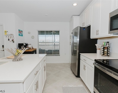 5433 Double Eagle Circle - Photo Thumbnail 11