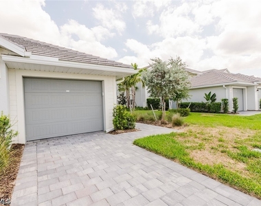 5433 Double Eagle Circle - Photo Thumbnail 32