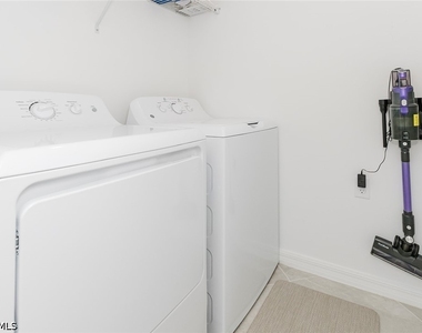 5433 Double Eagle Circle - Photo Thumbnail 27