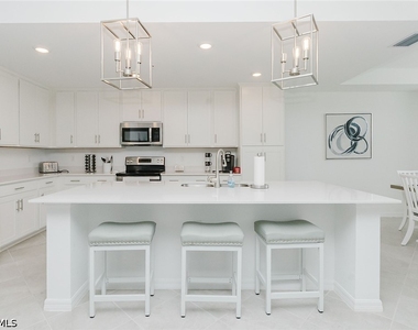 5749 Double Eagle Circle - Photo Thumbnail 3