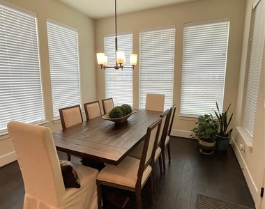 22 Clearview Terrace Pl - Photo Thumbnail 24