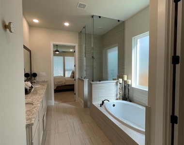 22 Clearview Terrace Pl - Photo Thumbnail 14