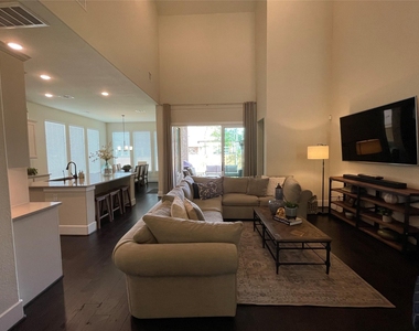 22 Clearview Terrace Pl - Photo Thumbnail 8