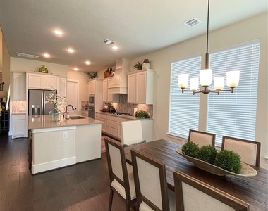 22 Clearview Terrace Pl - Photo Thumbnail 23