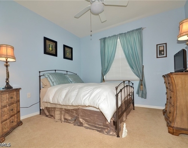 10307 Heritage Bay Boulevard - Photo Thumbnail 13
