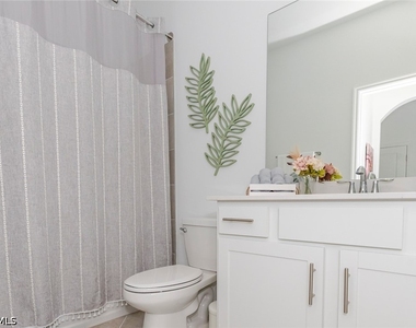 5527 Double Eagle Circle - Photo Thumbnail 16