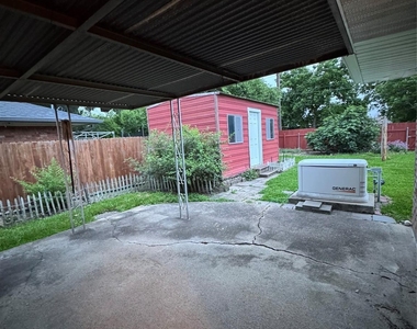 2611 Prairie Avenue - Photo Thumbnail 28