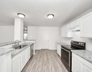 20623 Patriot Park Lane - Photo Thumbnail 14