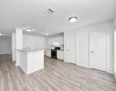 20623 Patriot Park Lane - Photo Thumbnail 11