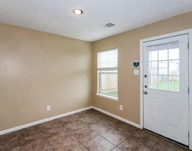 20710 Tayman Oaks Drive - Photo Thumbnail 4