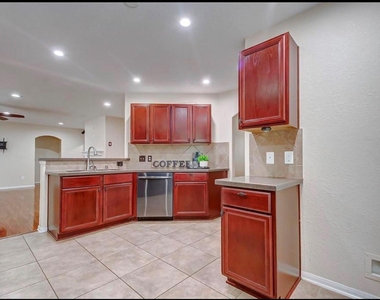3042 Thicket Path Way - Photo Thumbnail 7