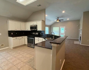 9119 Melody Park Lane - Photo Thumbnail 11
