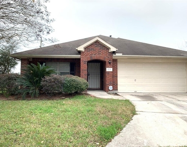 9119 Melody Park Lane - Photo Thumbnail 1
