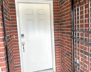 9119 Melody Park Lane - Photo Thumbnail 3