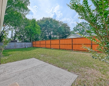 4126 Surreydon Drive - Photo Thumbnail 21
